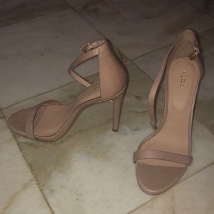 Snake skin strap heel